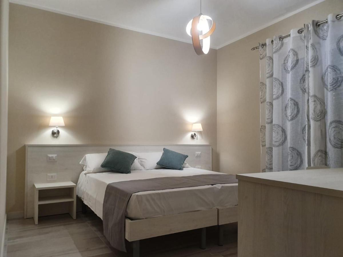 Oikia Rooms Паргелия Экстерьер фото