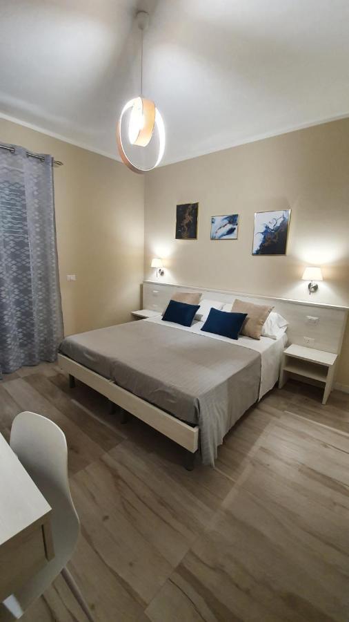 Oikia Rooms Паргелия Экстерьер фото